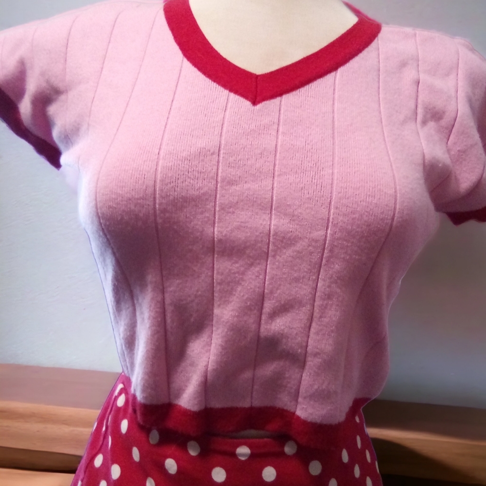Cropped sweater Barbiecore